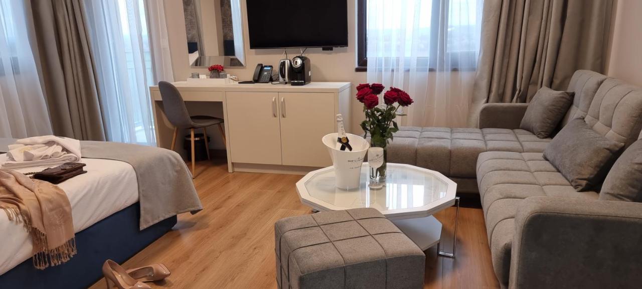Park Hotel Viasport Gorni Dŭbnik Екстериор снимка